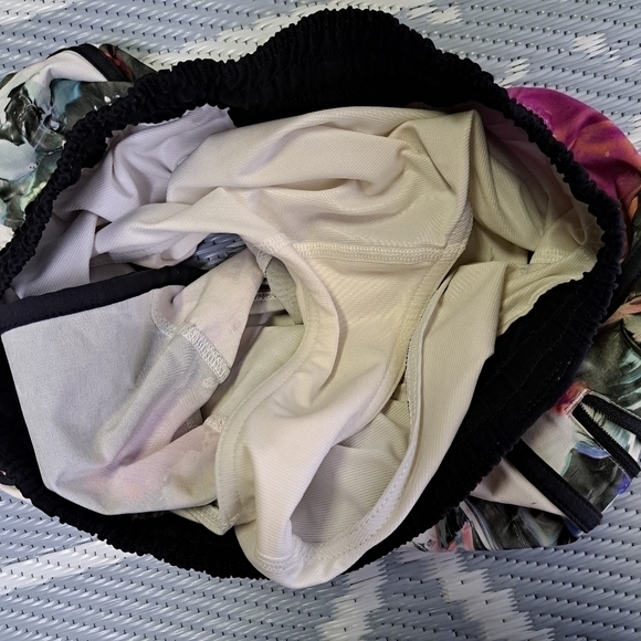 Lululemon Tracker Short III Pigment Wave Multi / Black - Picture 8 of 10